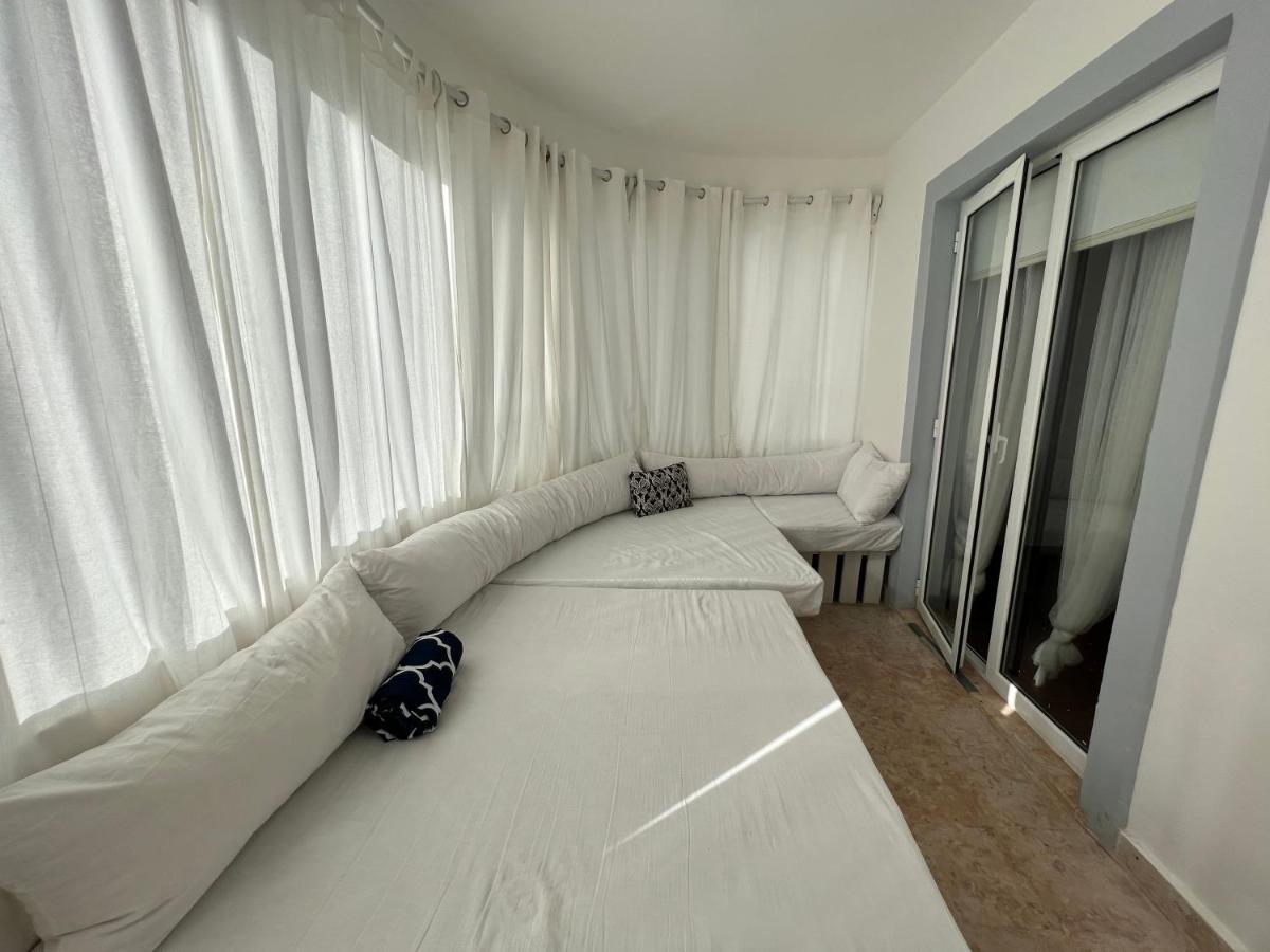Caribbean Suites With Rooftop Pool Punta Cana Exterior photo